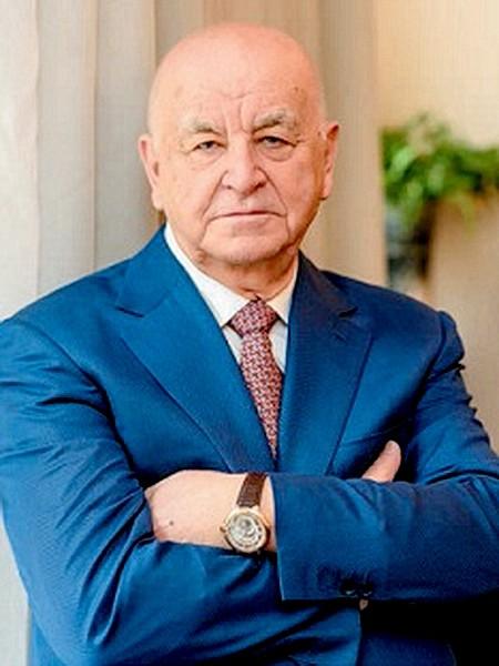 Александр Апазов