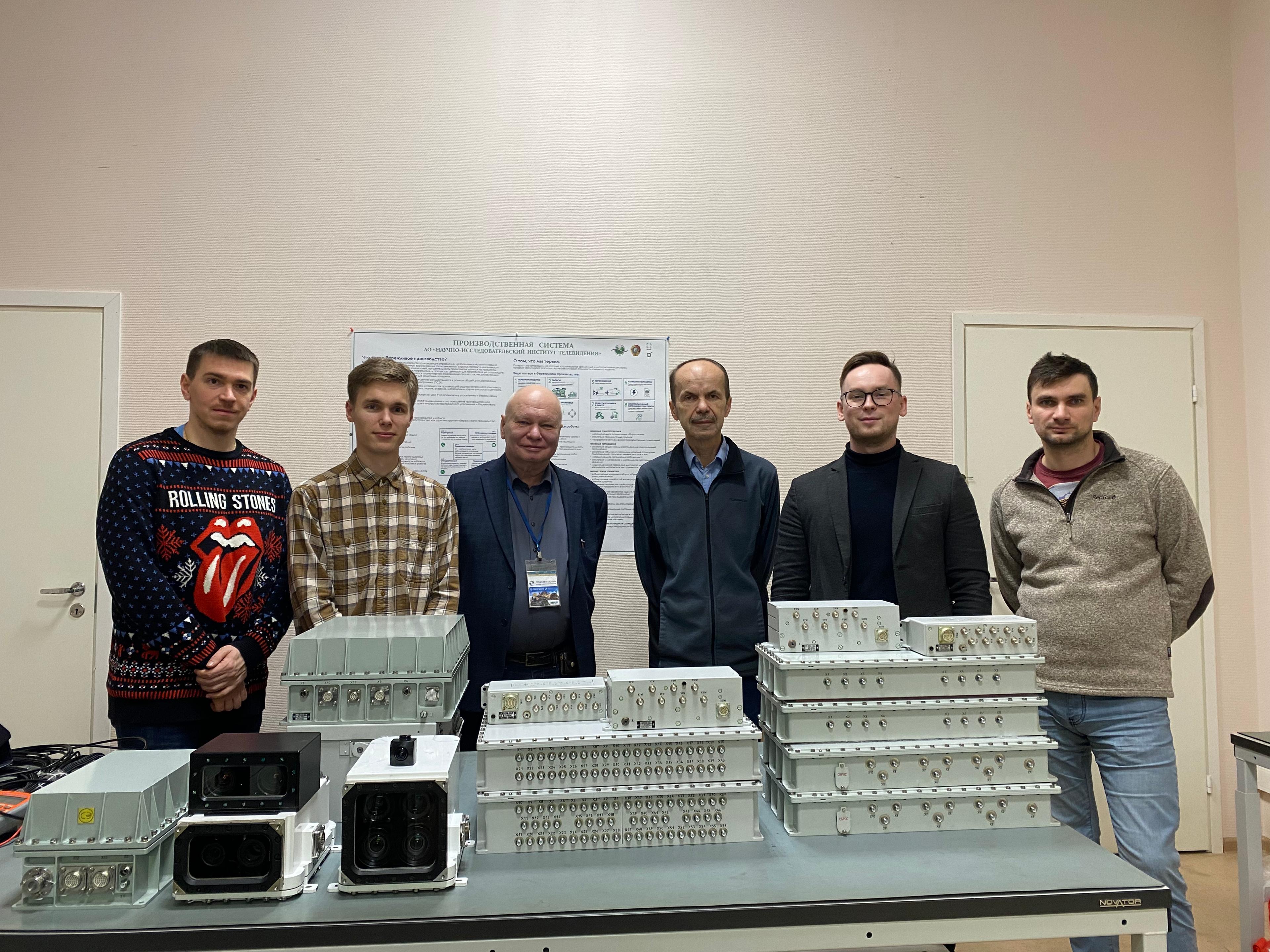 5б. Разработчики космической техники
