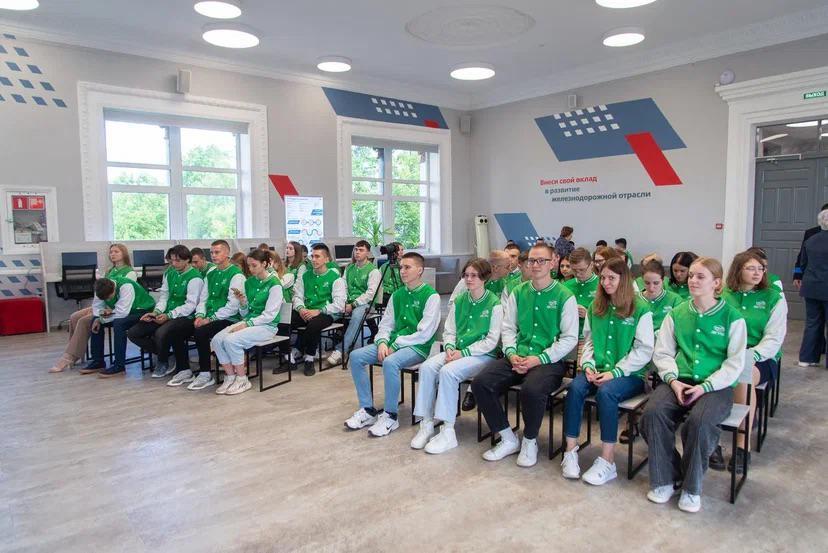 на замену 3