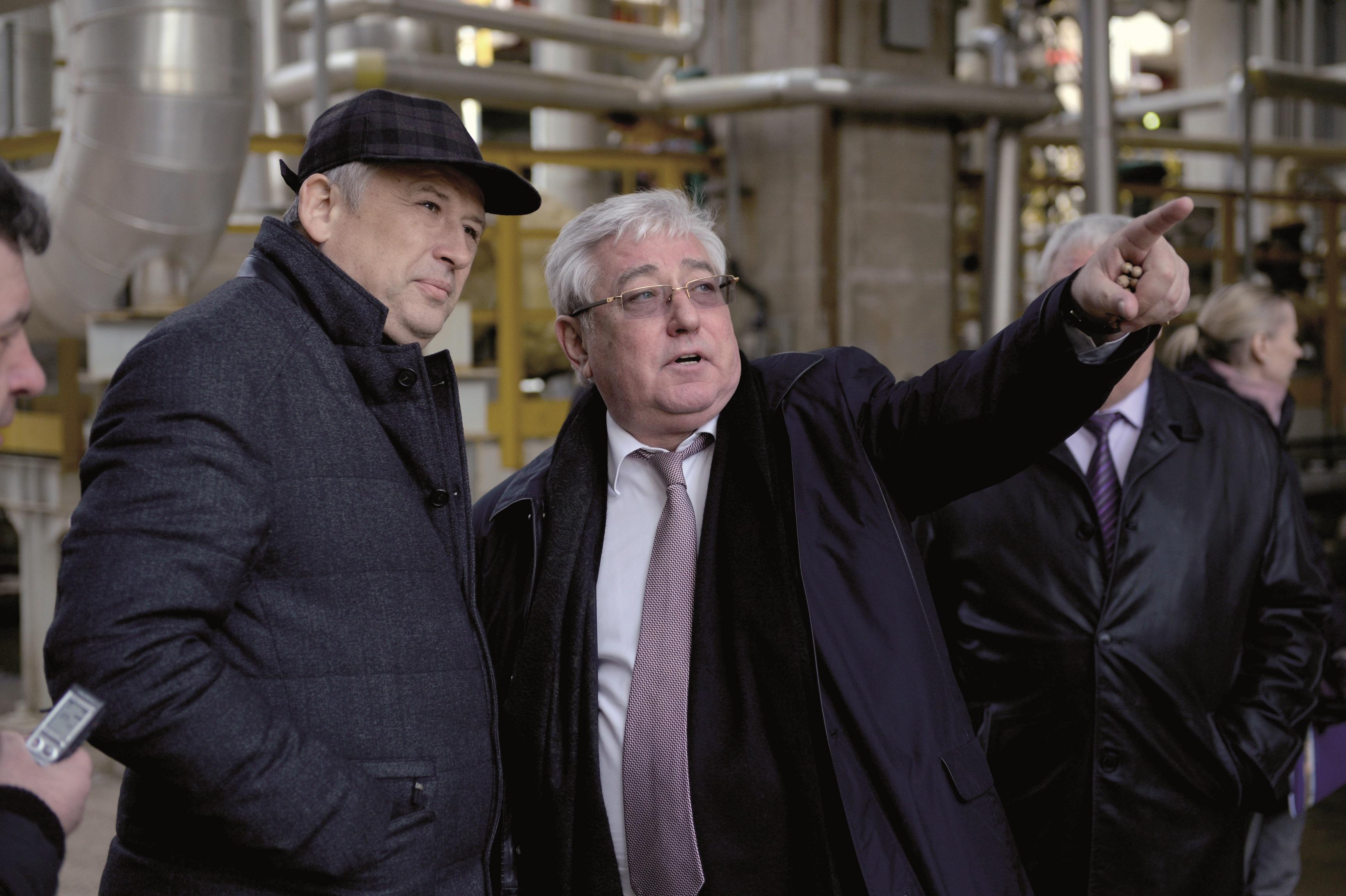 DSC_0841 А..Ю. Дрозденко и В.Е Сомов на промплощадке ООО КИНЕФ1